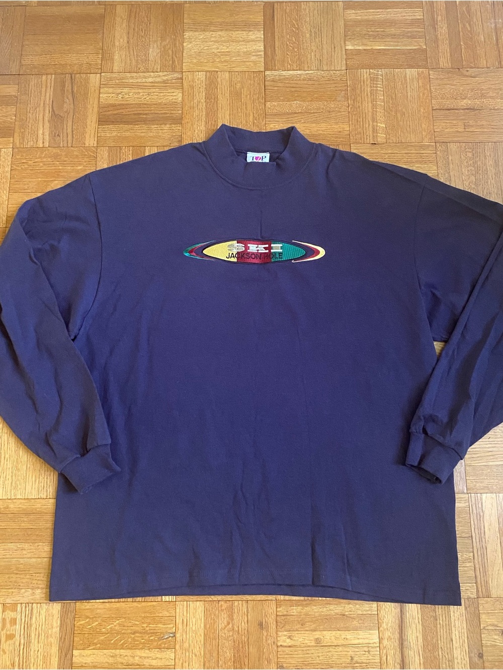 NWT Vintage Mock Neck Ski Jackson Hole Embroidered Lightweight Sweatshirt Womens